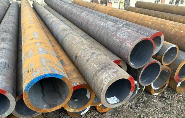 山東大口徑無縫鋼管